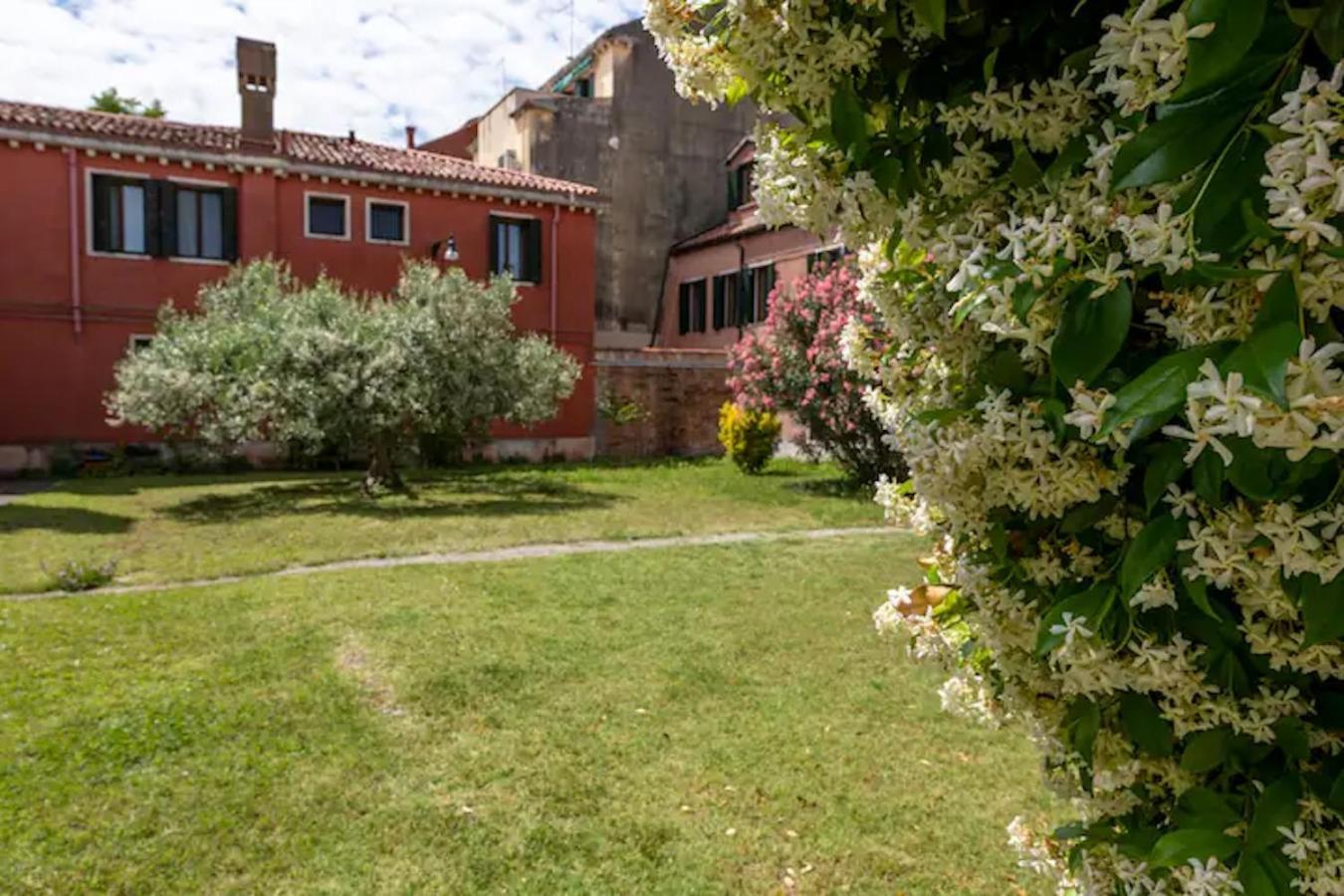 Garden Houses Венеция Экстерьер фото